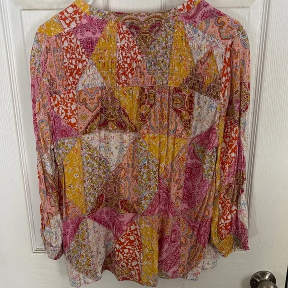 Rose & Olive Vibrant Patchwork Blouse size L - Picture 8 of 9